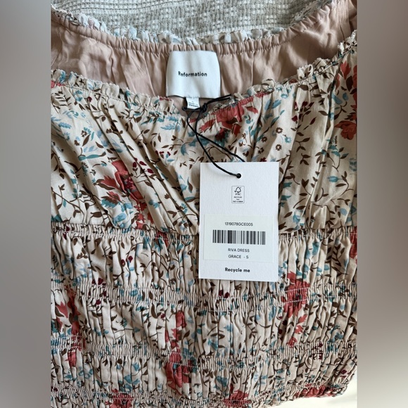 Reformation Riva Dress - Picture 7 of 7